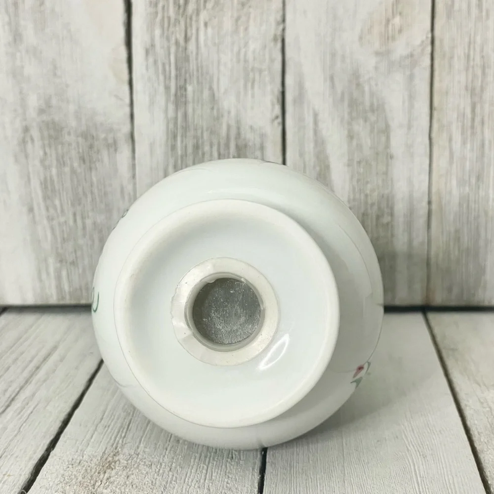EAU de GUCCI Vintage Porcelain Floral Dusting Powder Shaker Jar